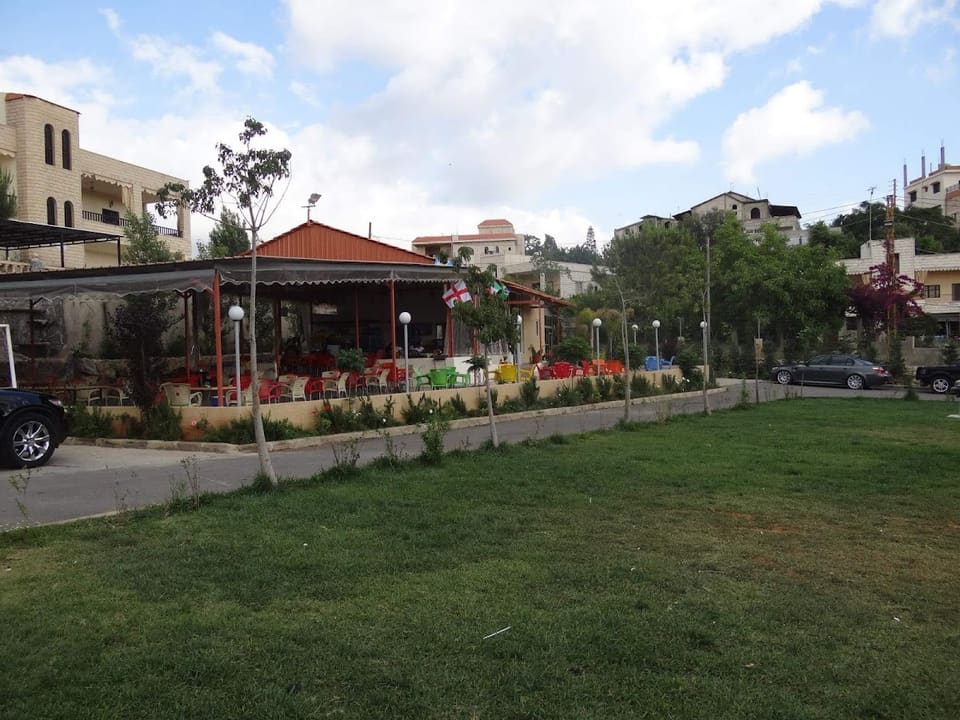 Al-Ain Cafe