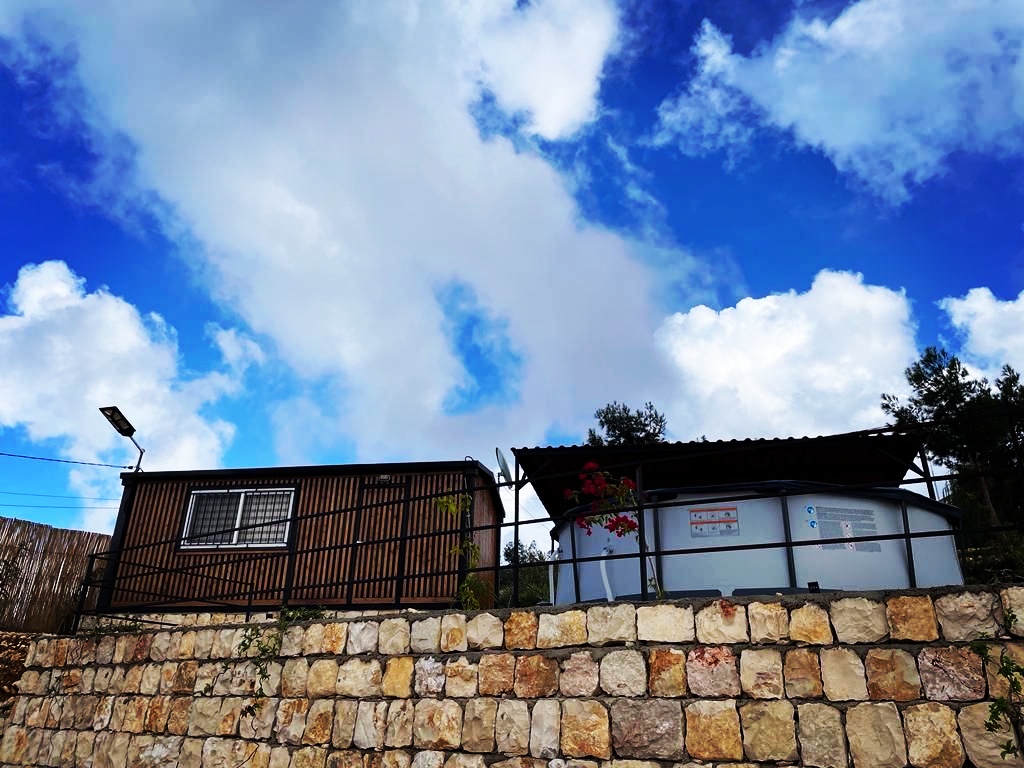 Sky and sea guest house — photograph 4