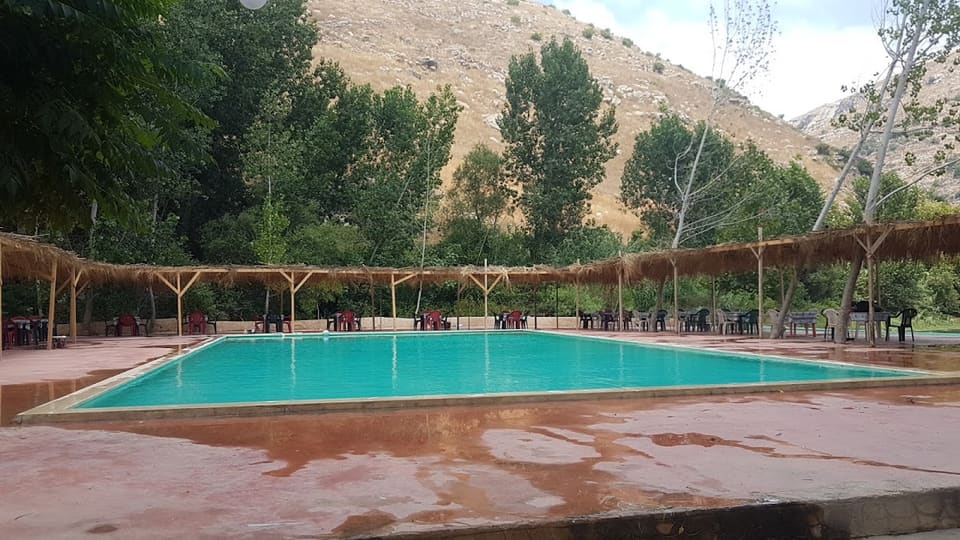 مسبح وتراس نور الهدى