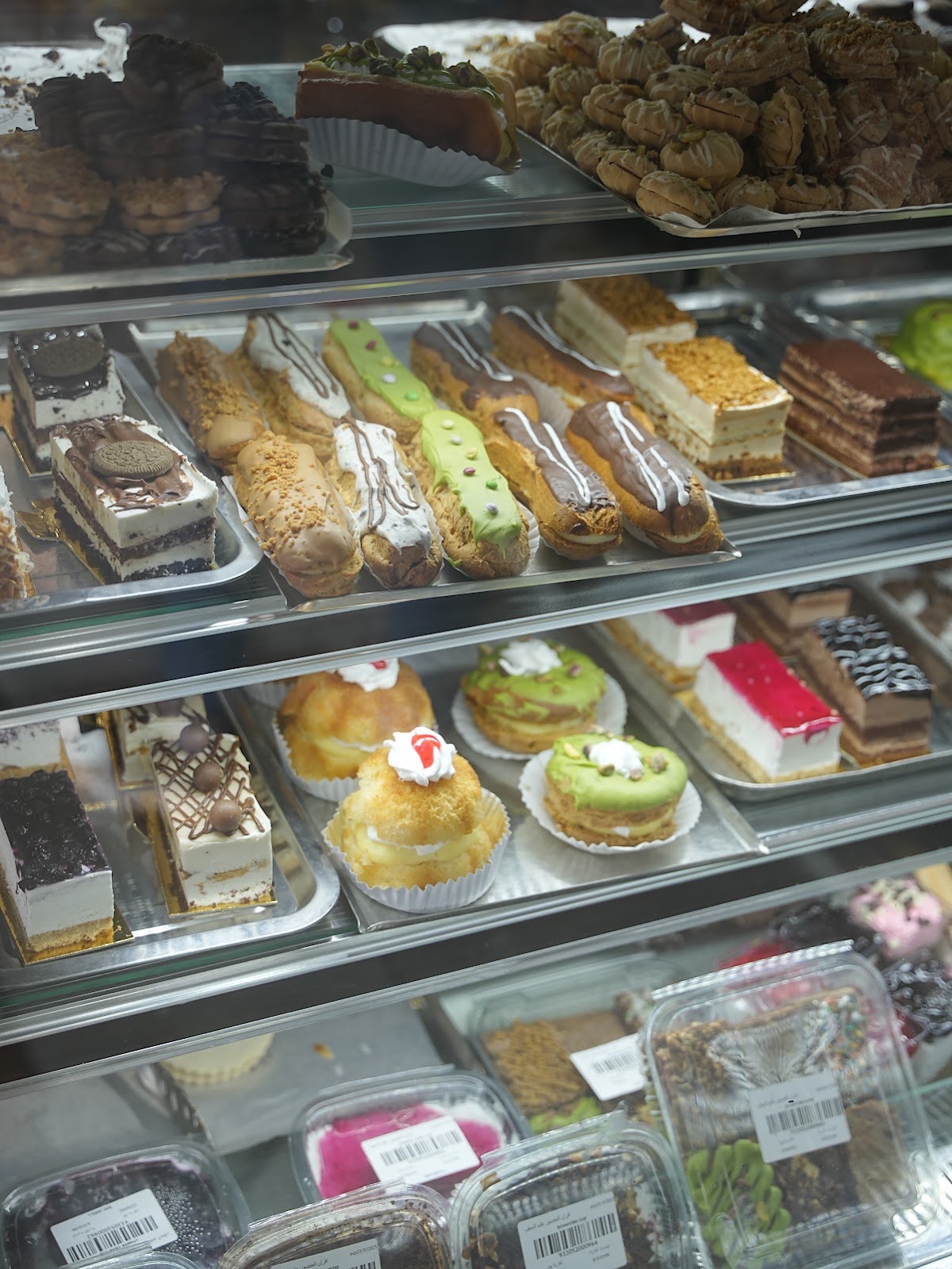 Al Mansour Bakery Ghazieh — photograph 5