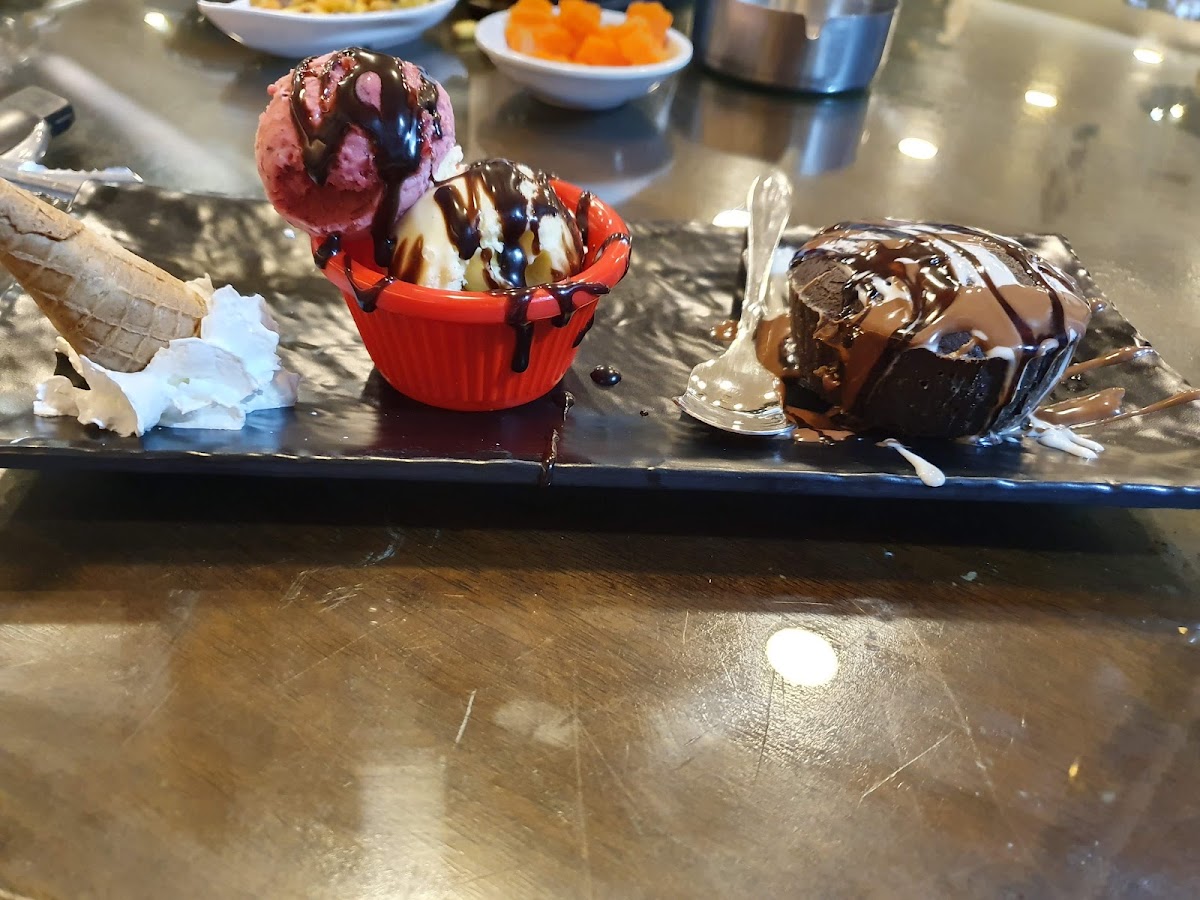 Sarnay RestoCafé&Bar — photograph 5