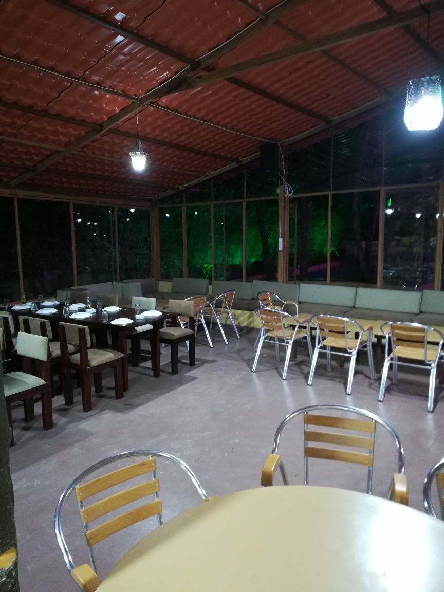 Nasamat Restaurant — photograph 3
