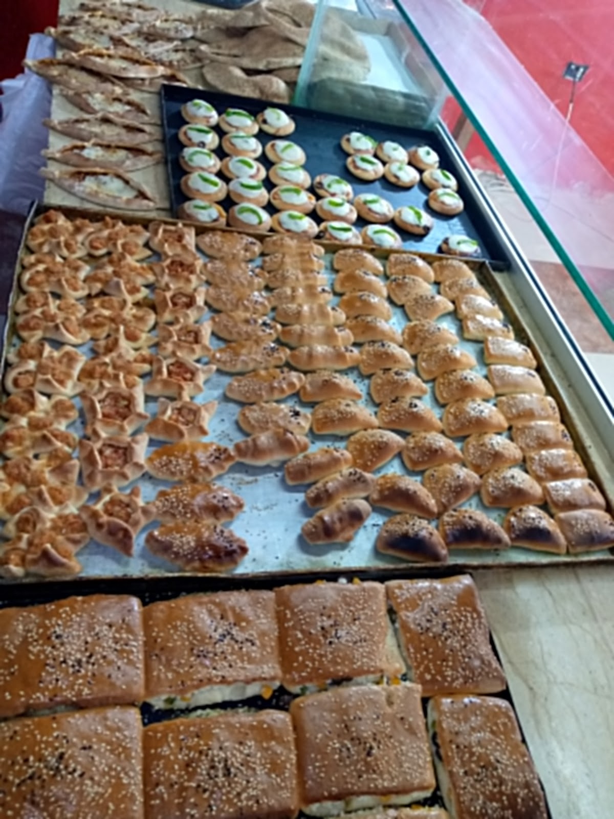 Easy Take Café&Bakery — photograph 2