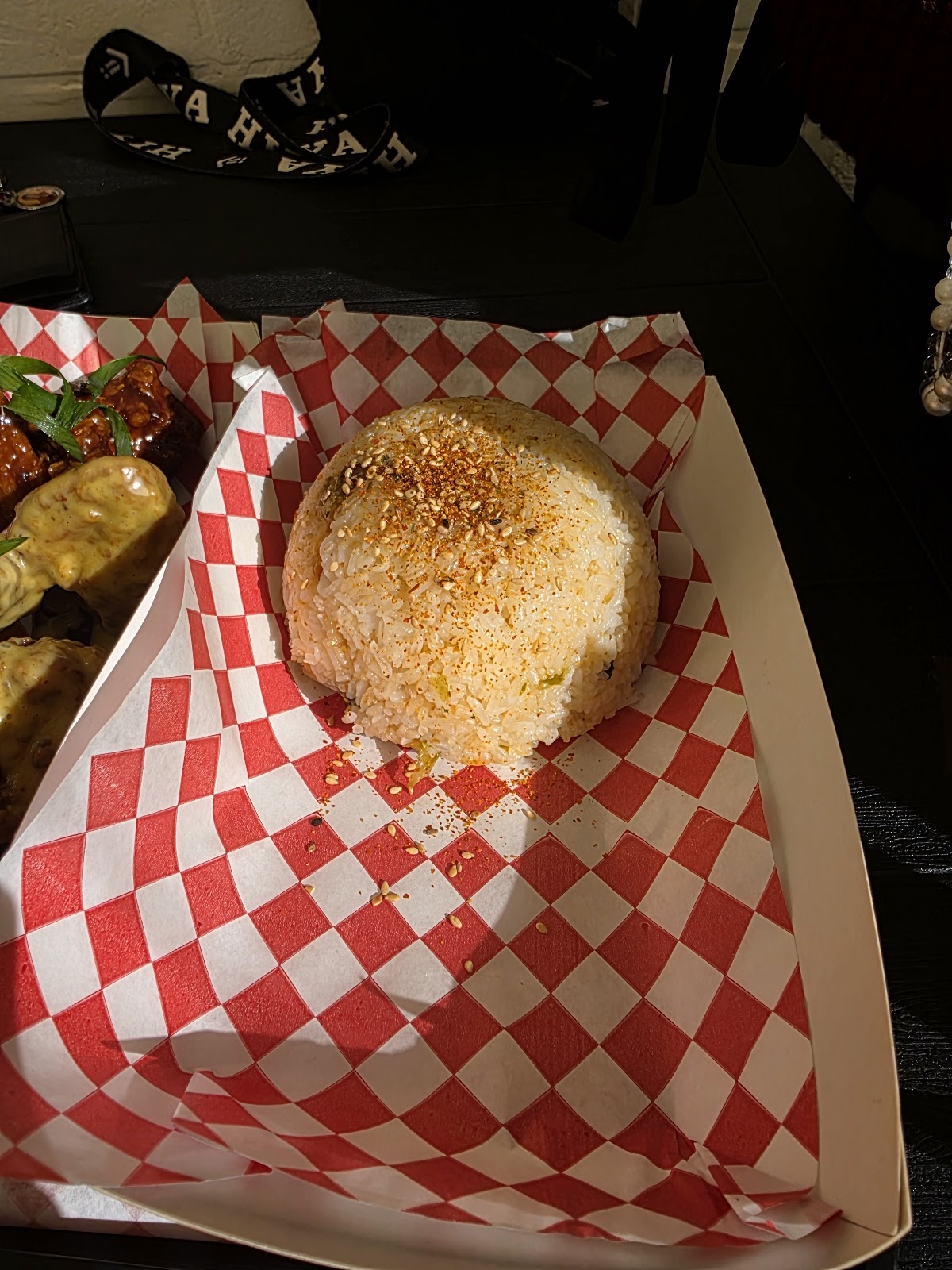 NomNom Chickin — photograph 5
