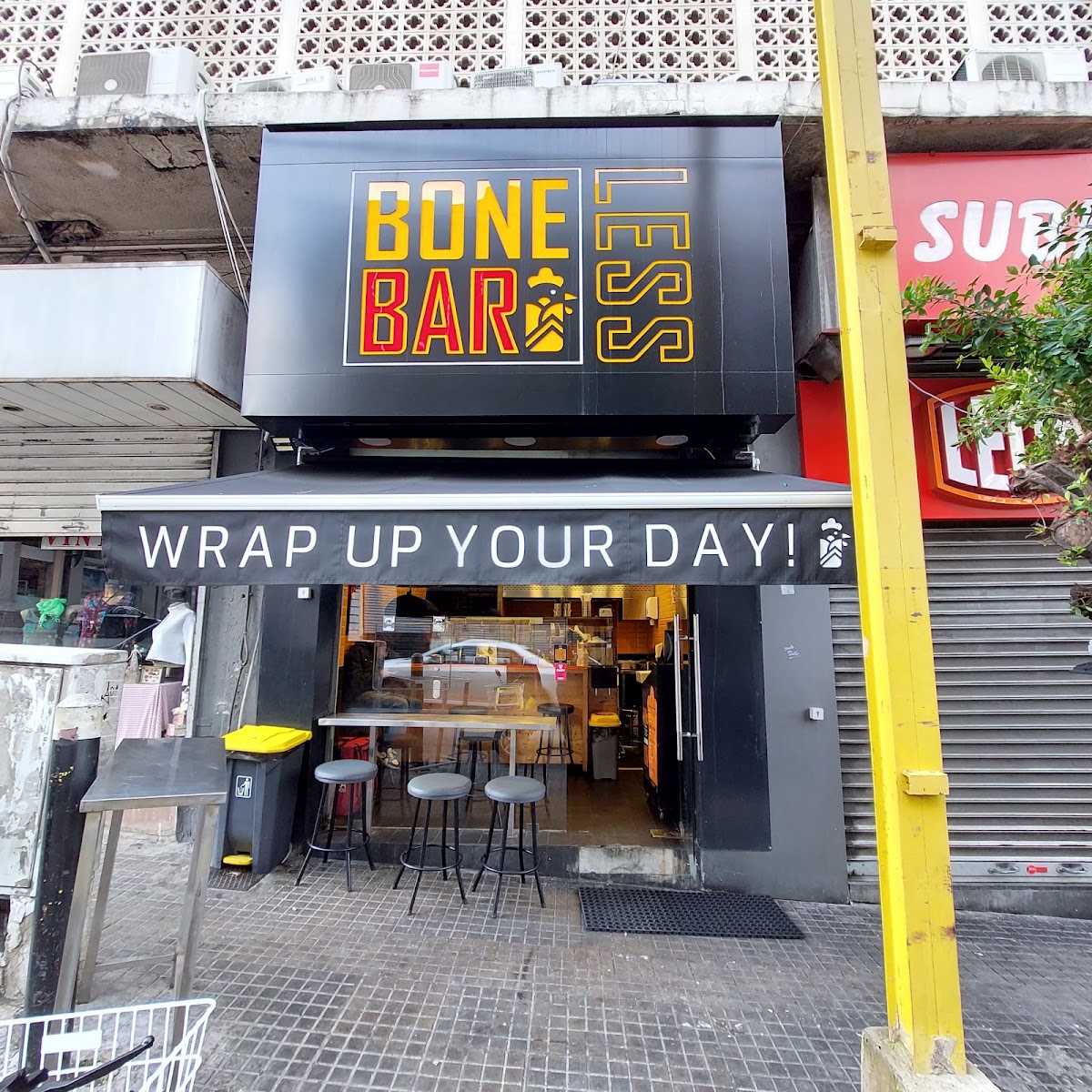Boneless Bar
