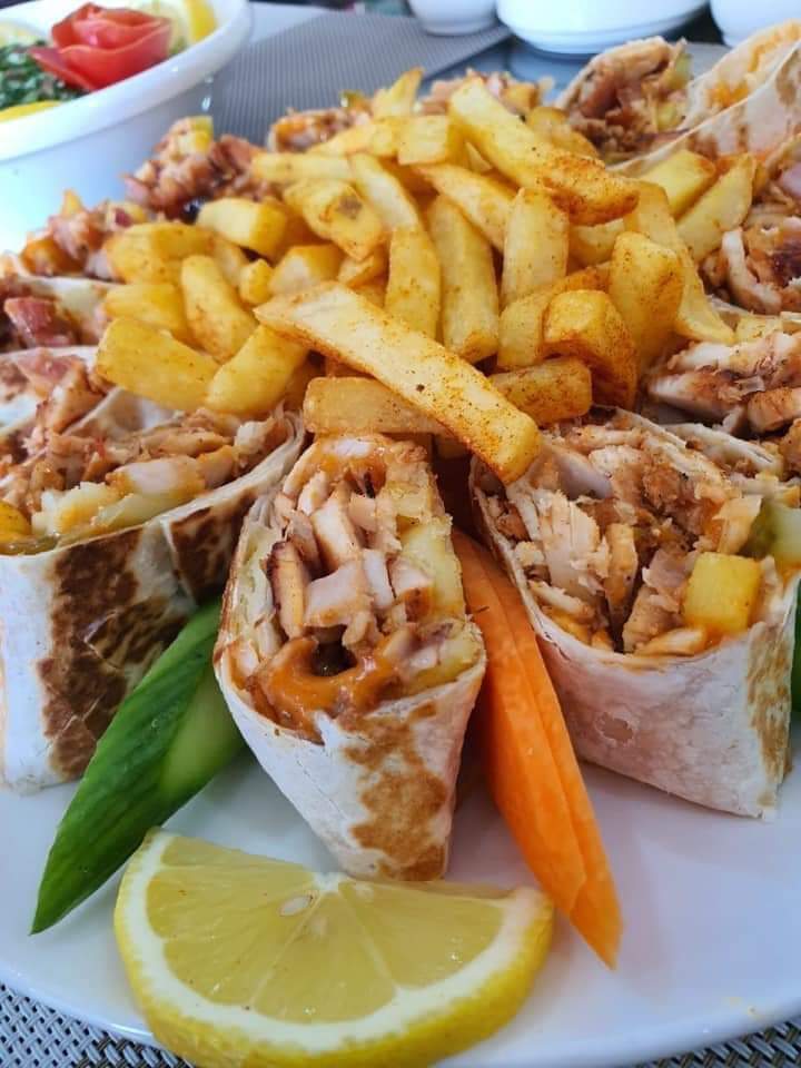 Chicken Caesar w Shaima — photograph 3