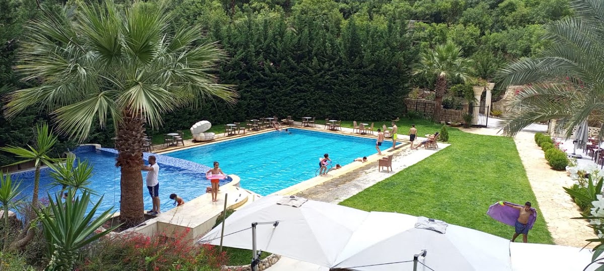 La Perla — photograph 4