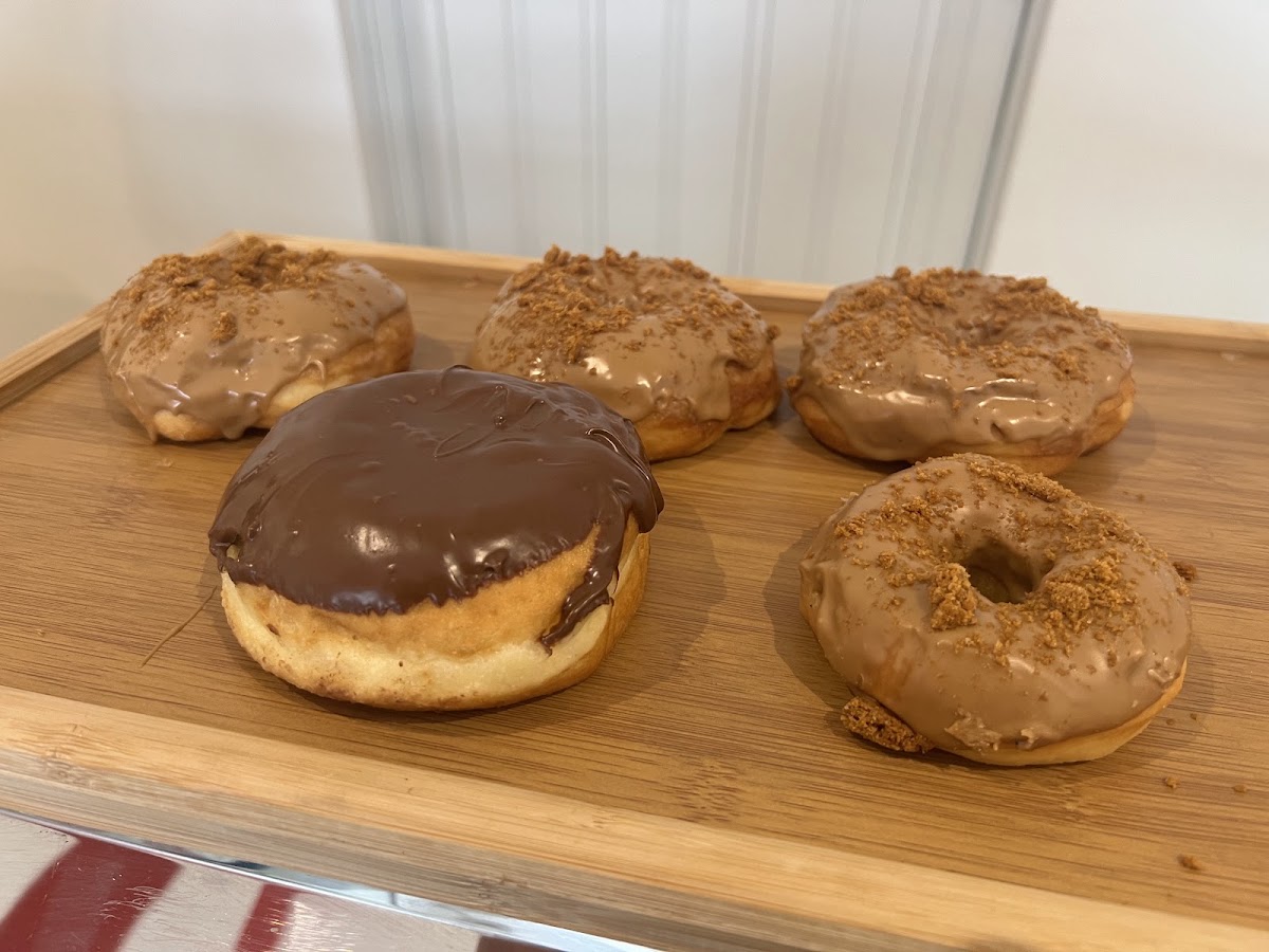 Dundy Donuts