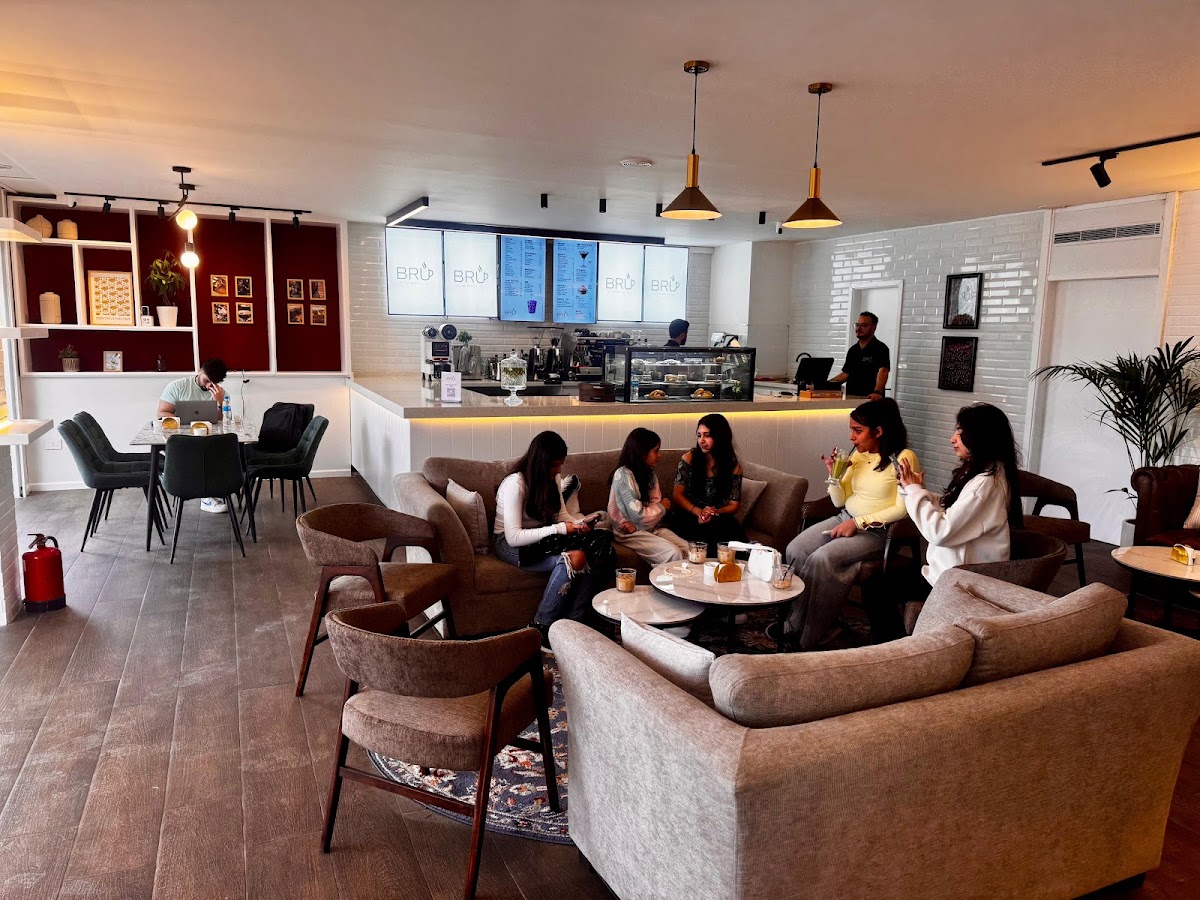 BRU COFFEE LOUNGE
