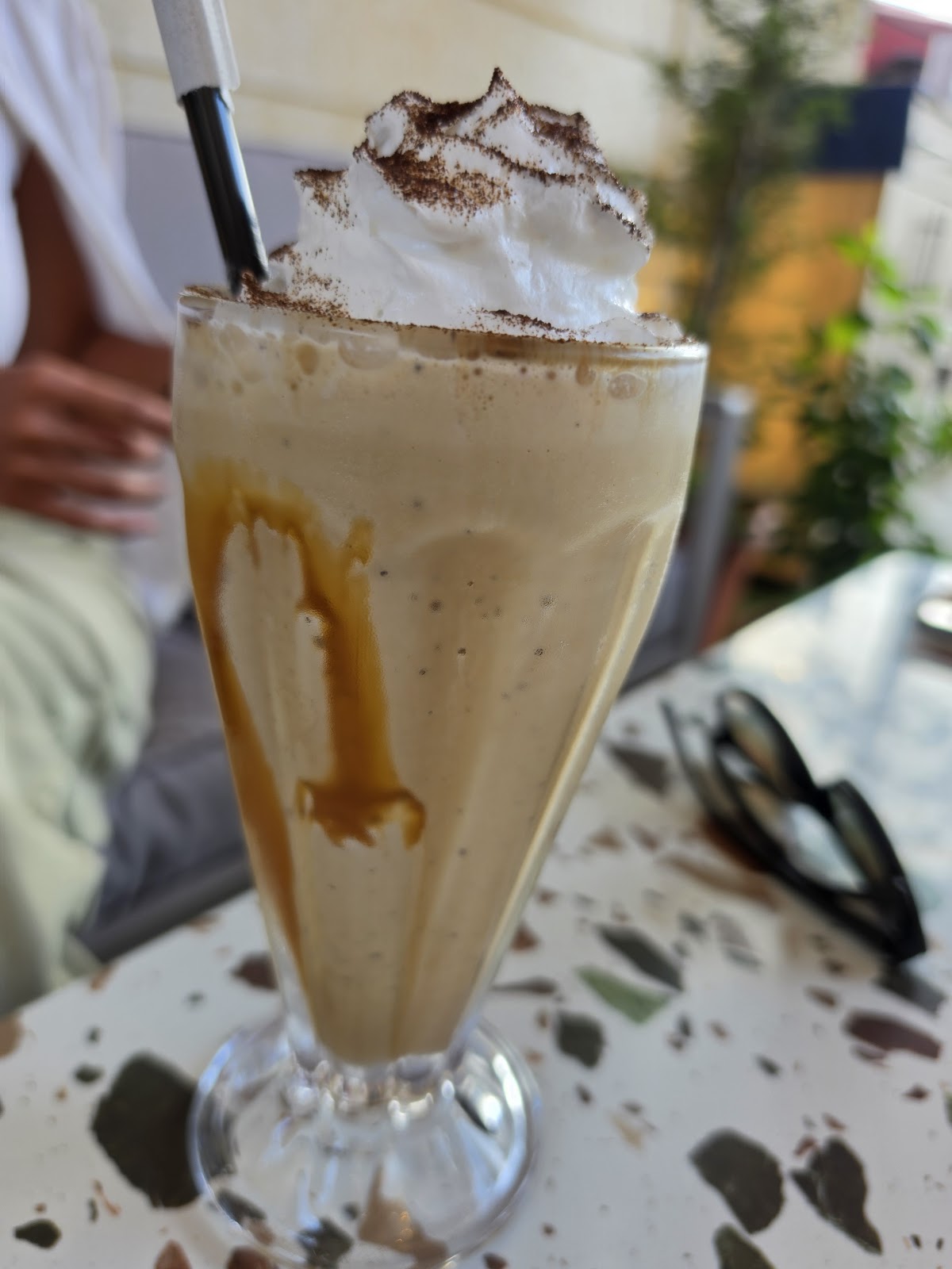 BRU COFFEE LOUNGE — photograph 6