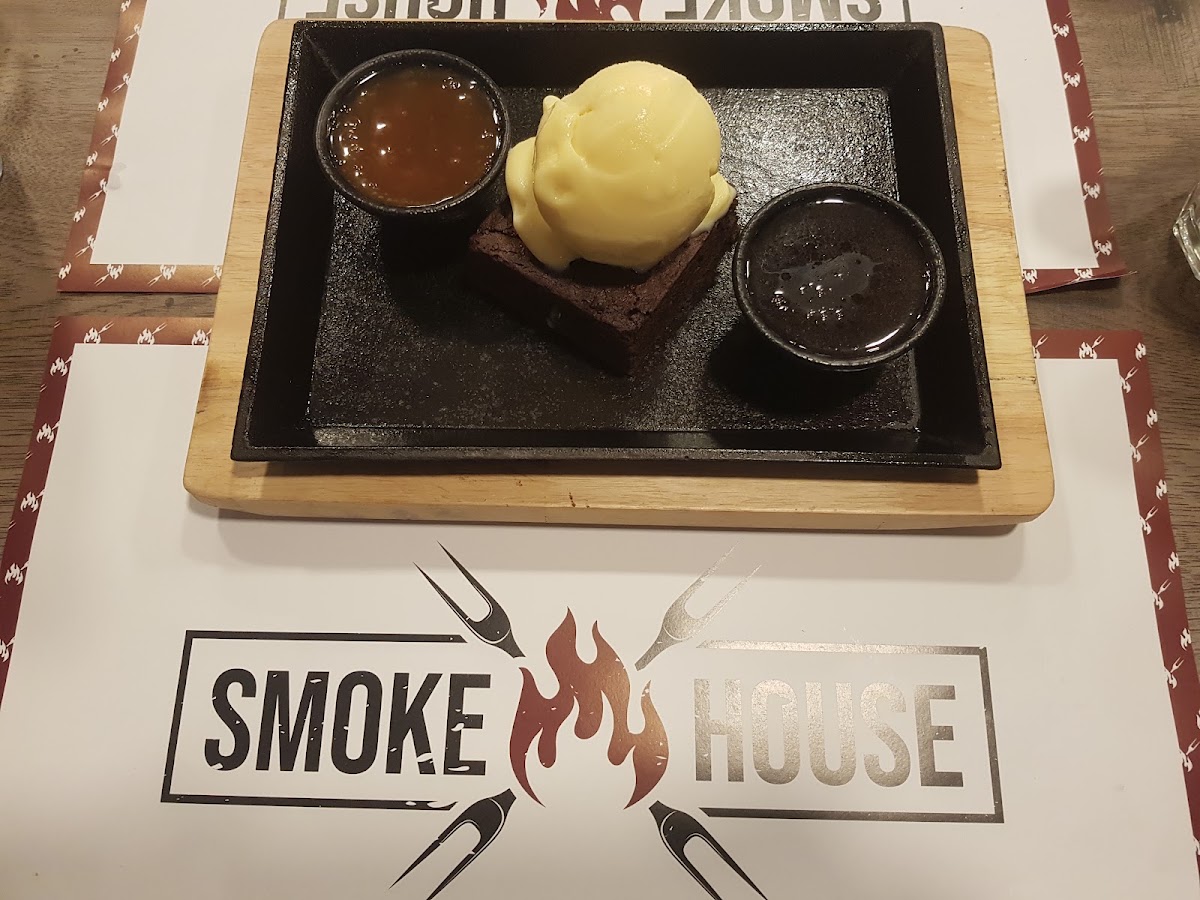 Smoke House — photograph 5