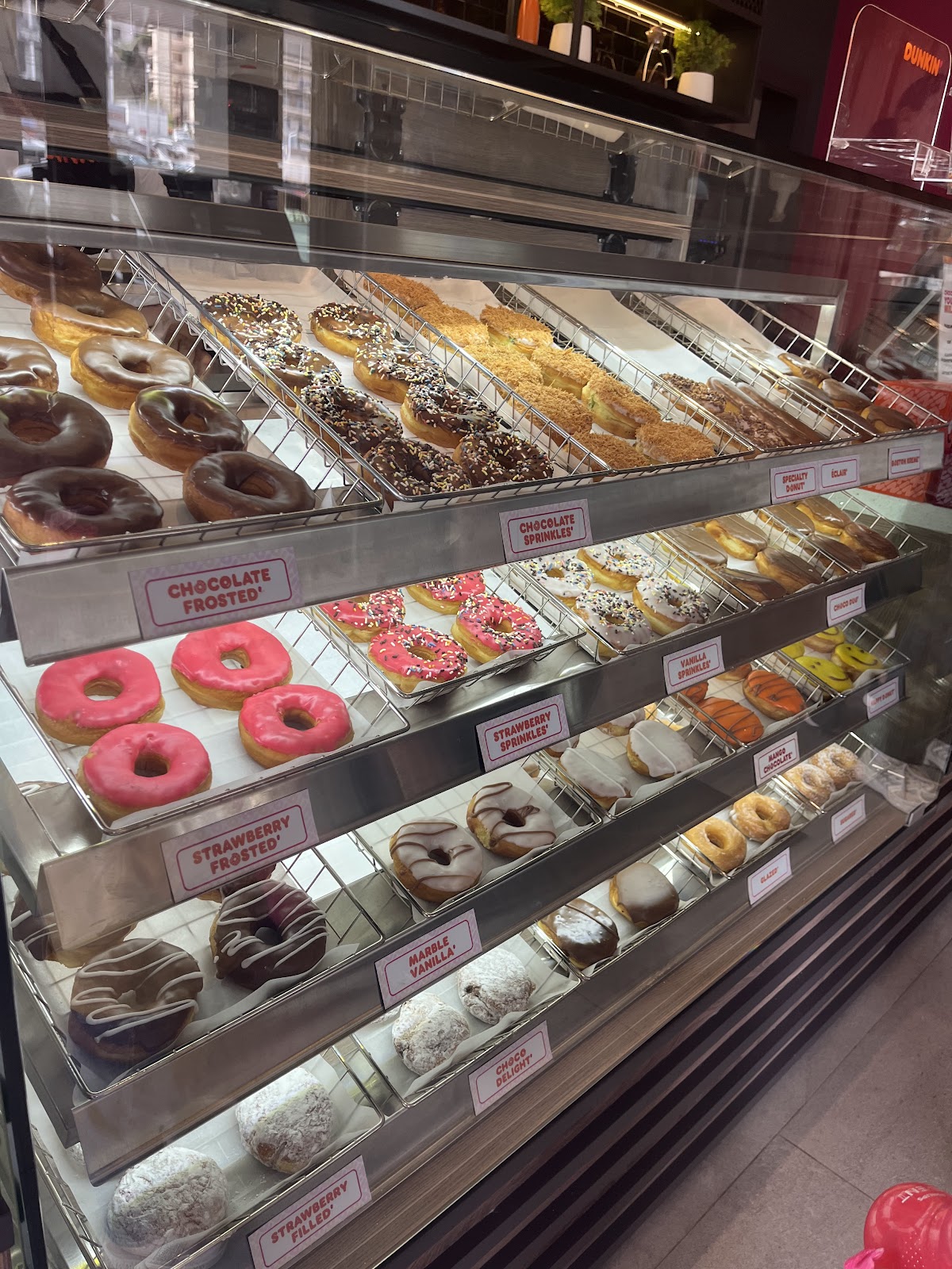 Dunkin' Donuts — photograph 5