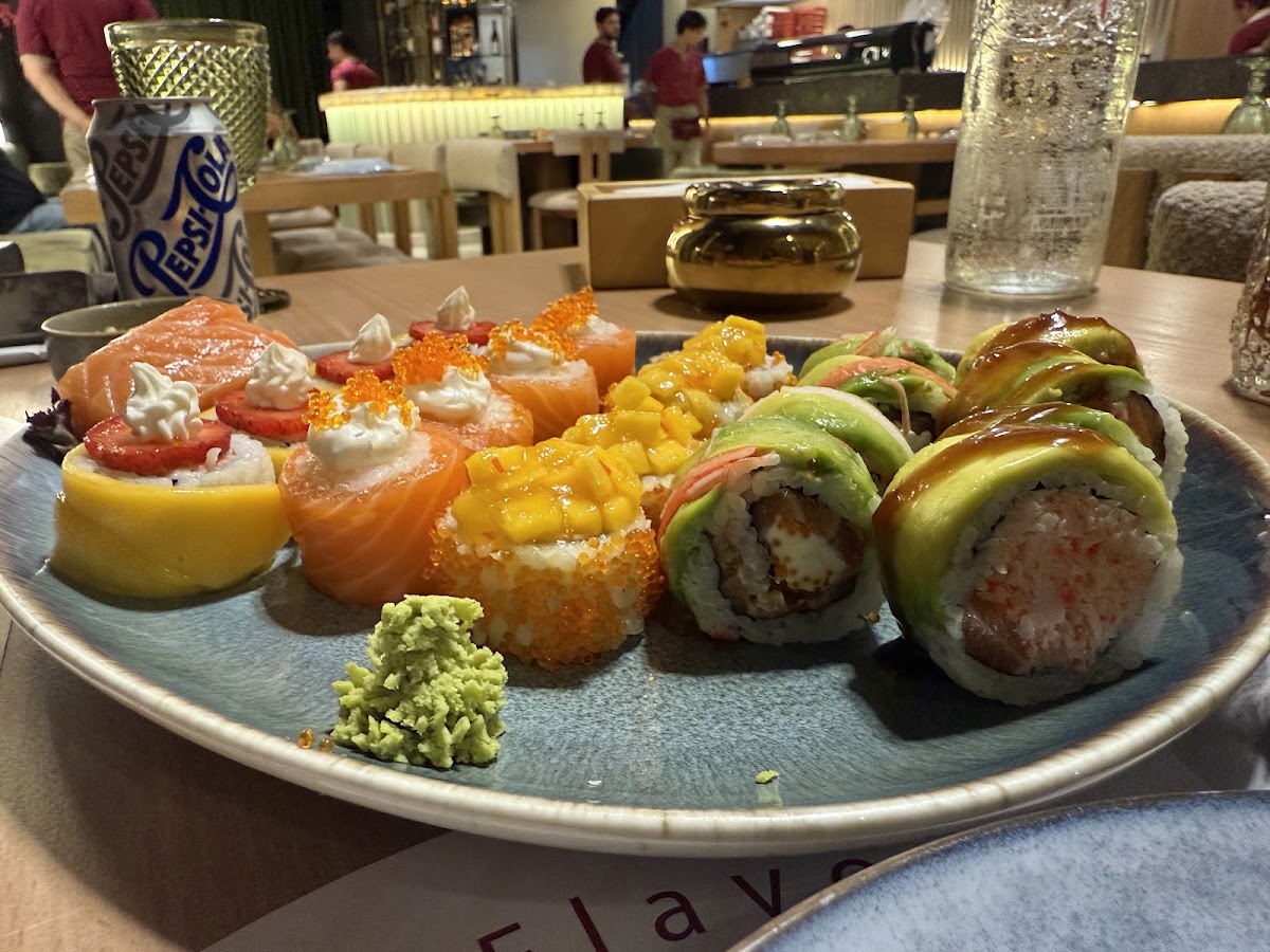 YABAI sushi bar — photograph 4