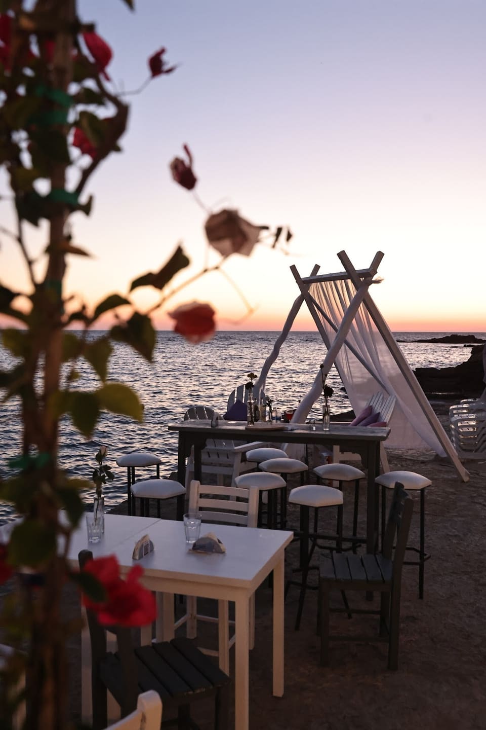 The Mixologist by the sea