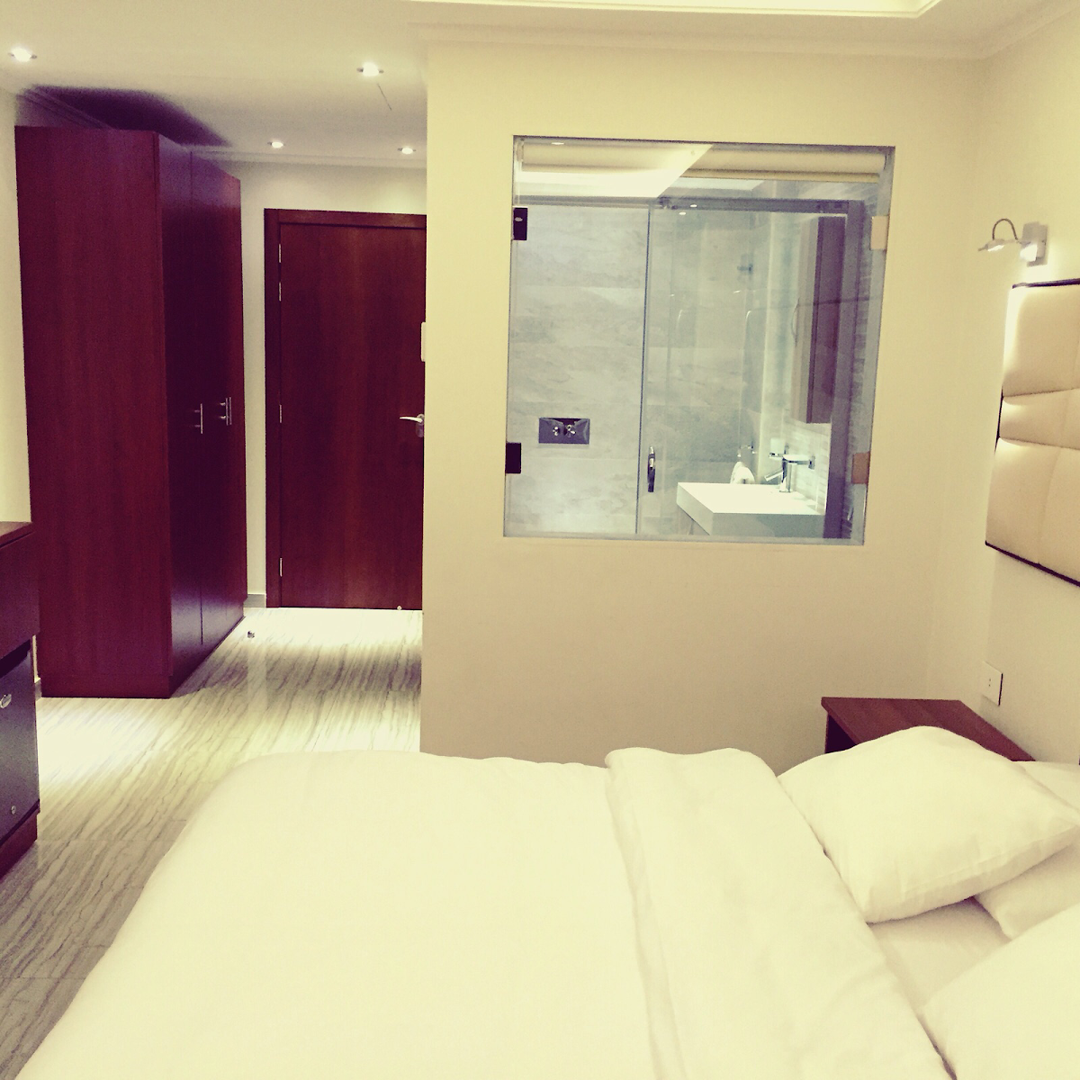 Aphrodite Hotel — photograph 6