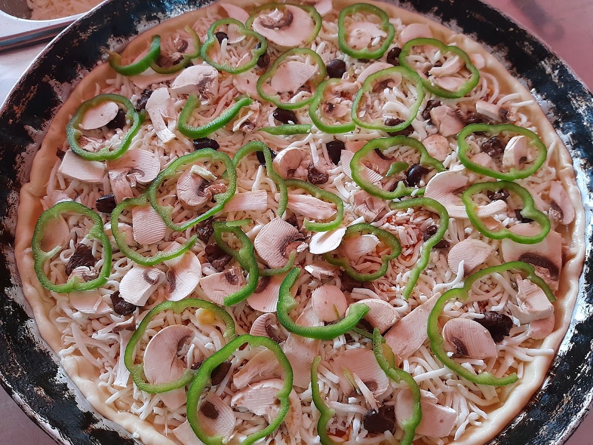 Fantastic Pizza — photograph 2
