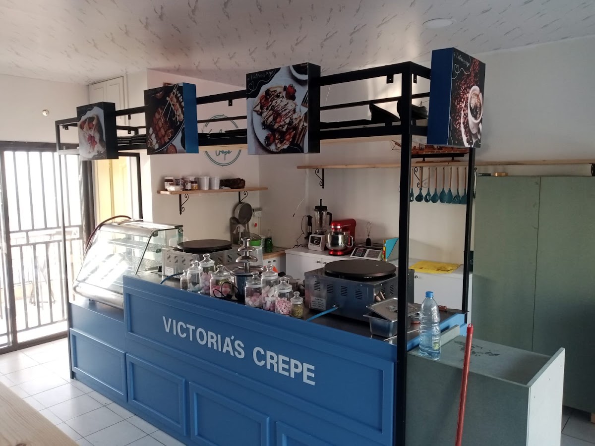 Victoria's Crepe & Coffee — photograph 2