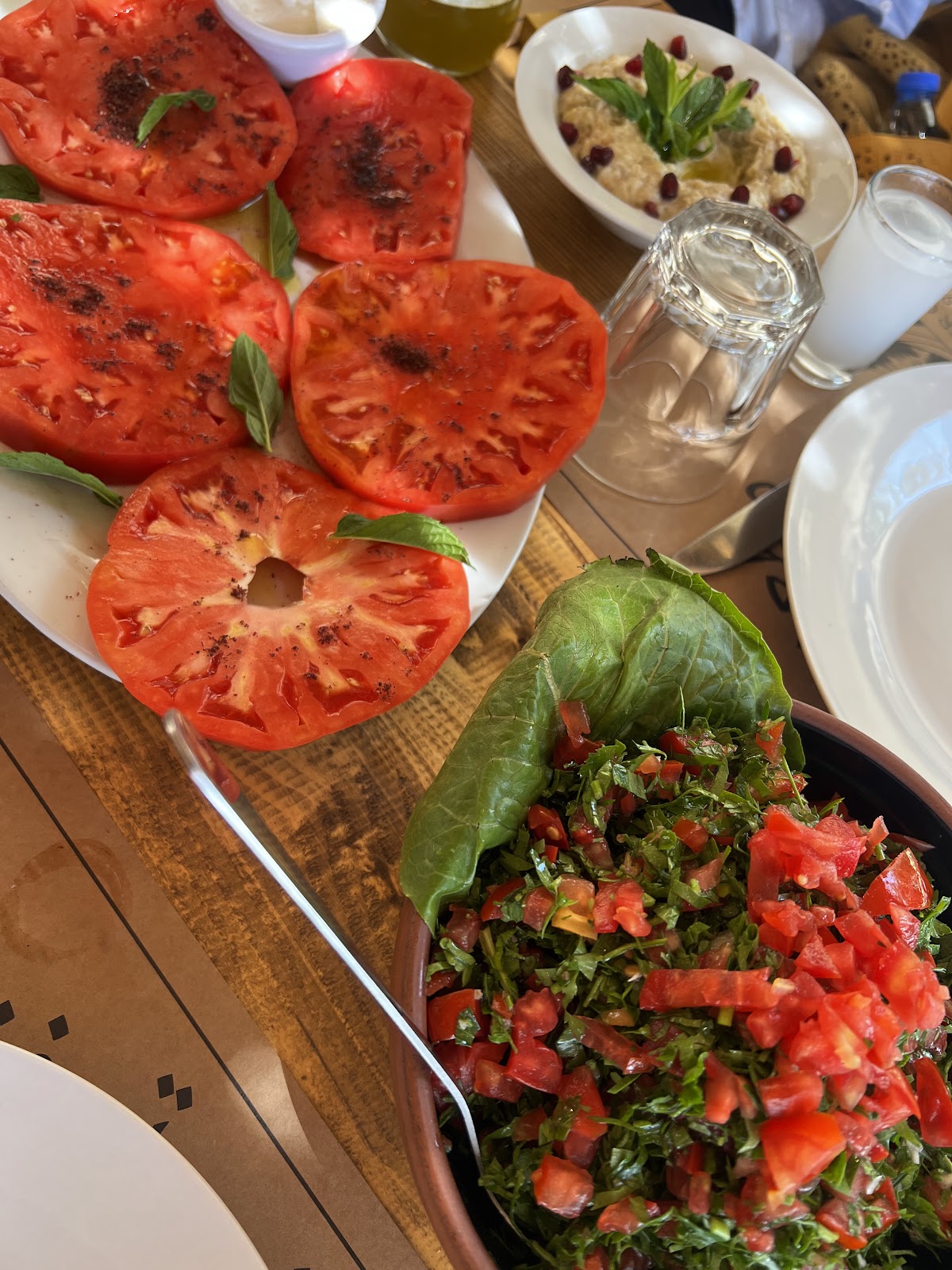 khaymet khaymet Faqra Restaurant — photograph 6