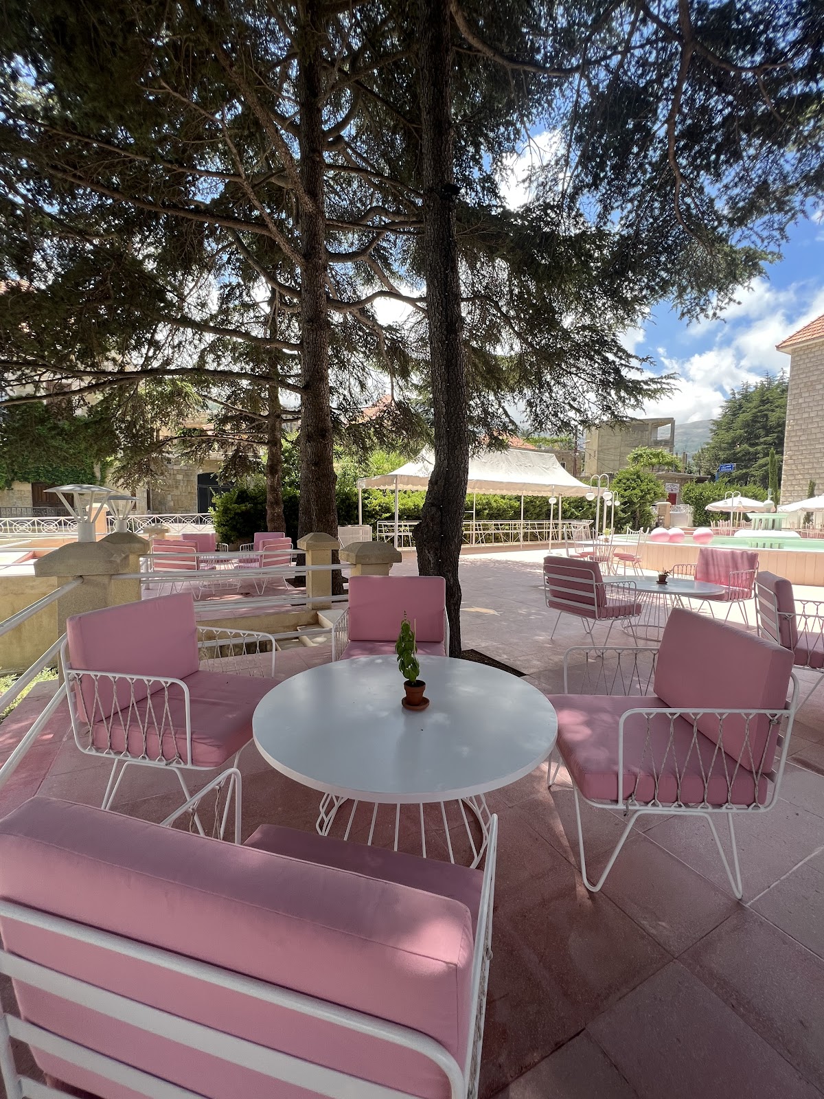 La Fontaine Restaurant By Villa Chamoun