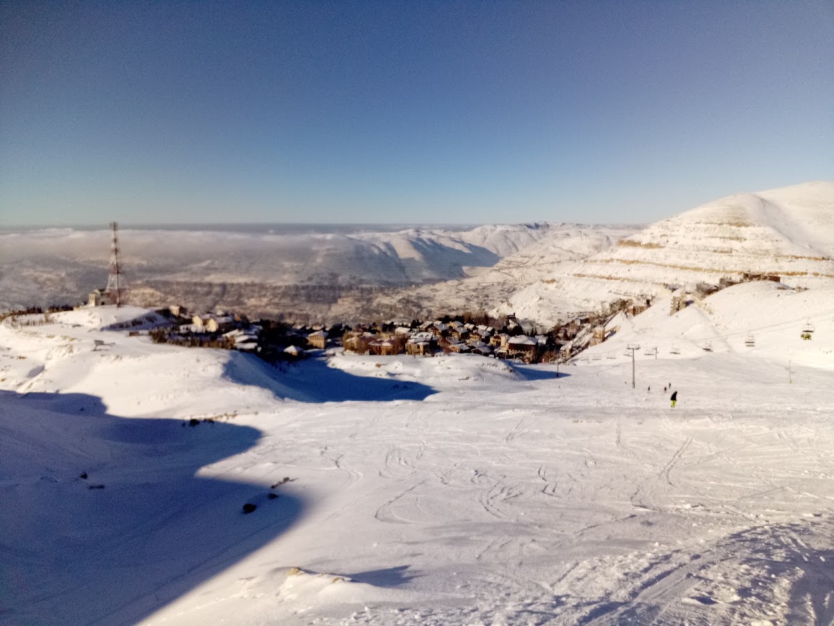 Khaymeh Intercontinental Mzaar Kfardebian Hotel — photograph 5