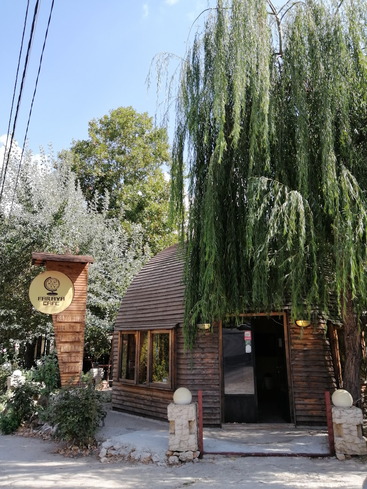 Faraya Café — photograph 4