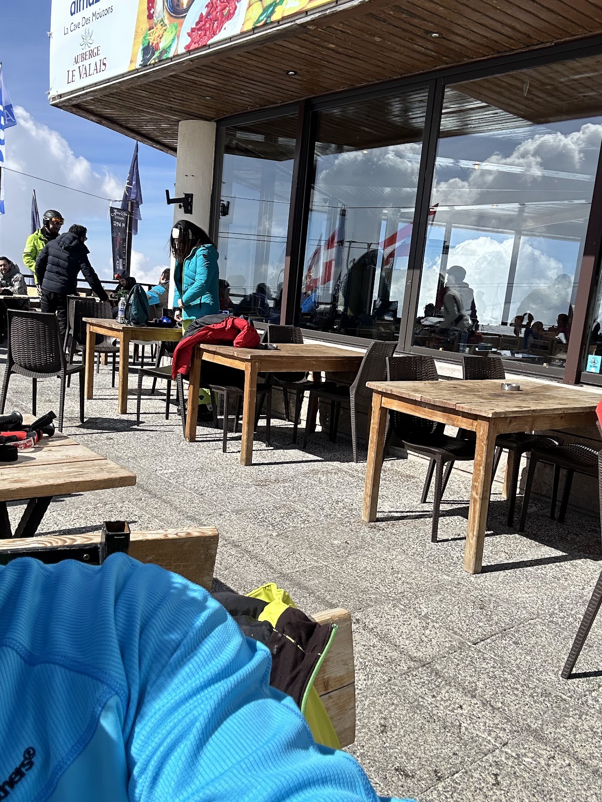 Le Valais Restaurant — photograph 5