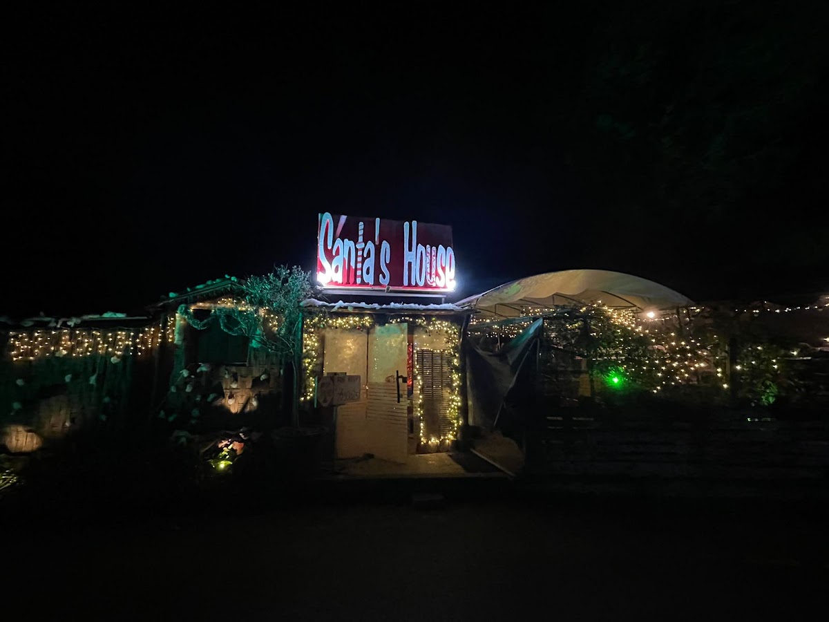 Kooz Cafe — photograph 3