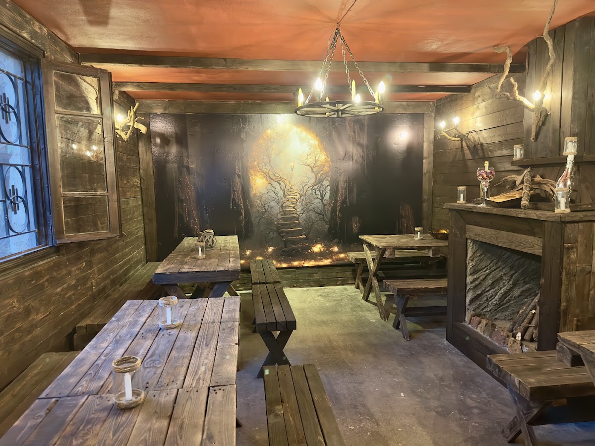 Drogo’s Tavern — photograph 3