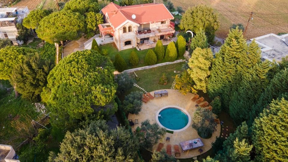 La Maison du Maquis: Batroun Guesthouse with Pool & Garden (Price incl. 10 guests)
