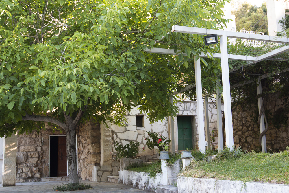 La Cueva Guesthouse