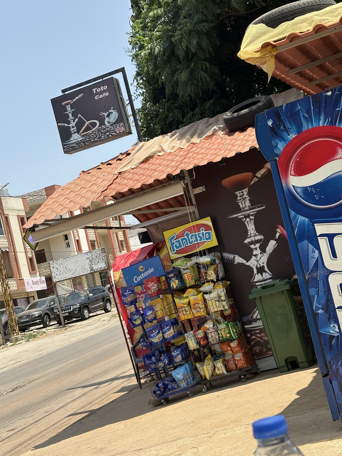 Toto cafe kiosk