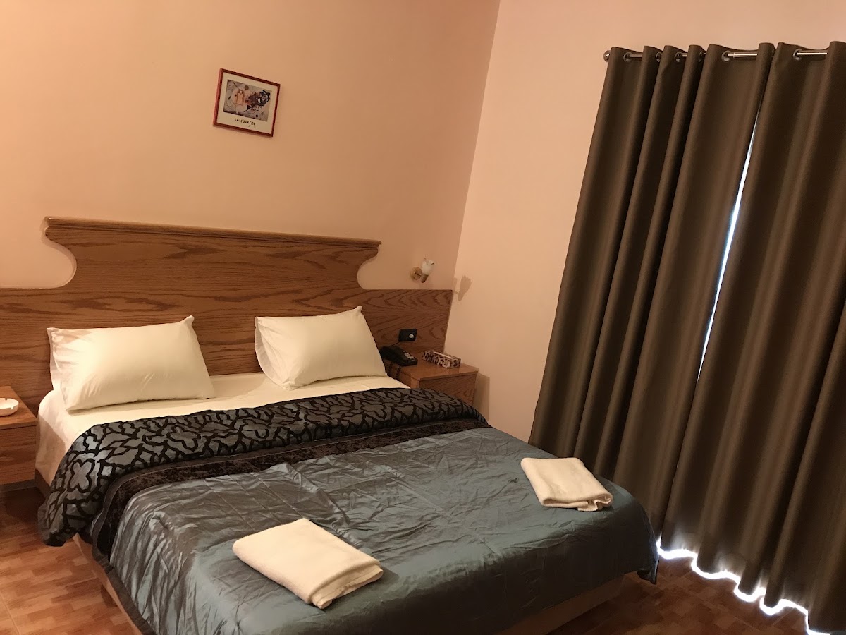 St. Philippe - Hotel — photograph 4