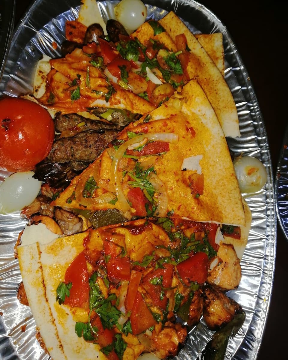 Mashawi Al Bayaa