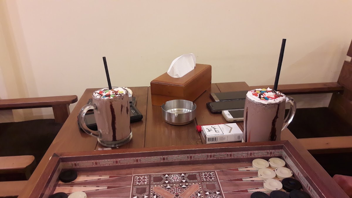 let's meet .elie dagher coffee shop. — photograph 6