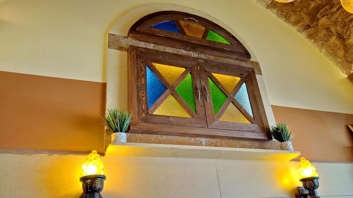 Malek el Abawat Restaurant — photograph 4