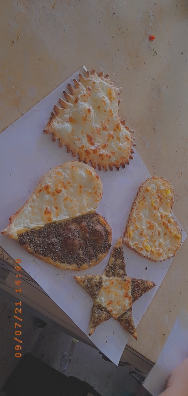 Crazy pizza — photograph 2