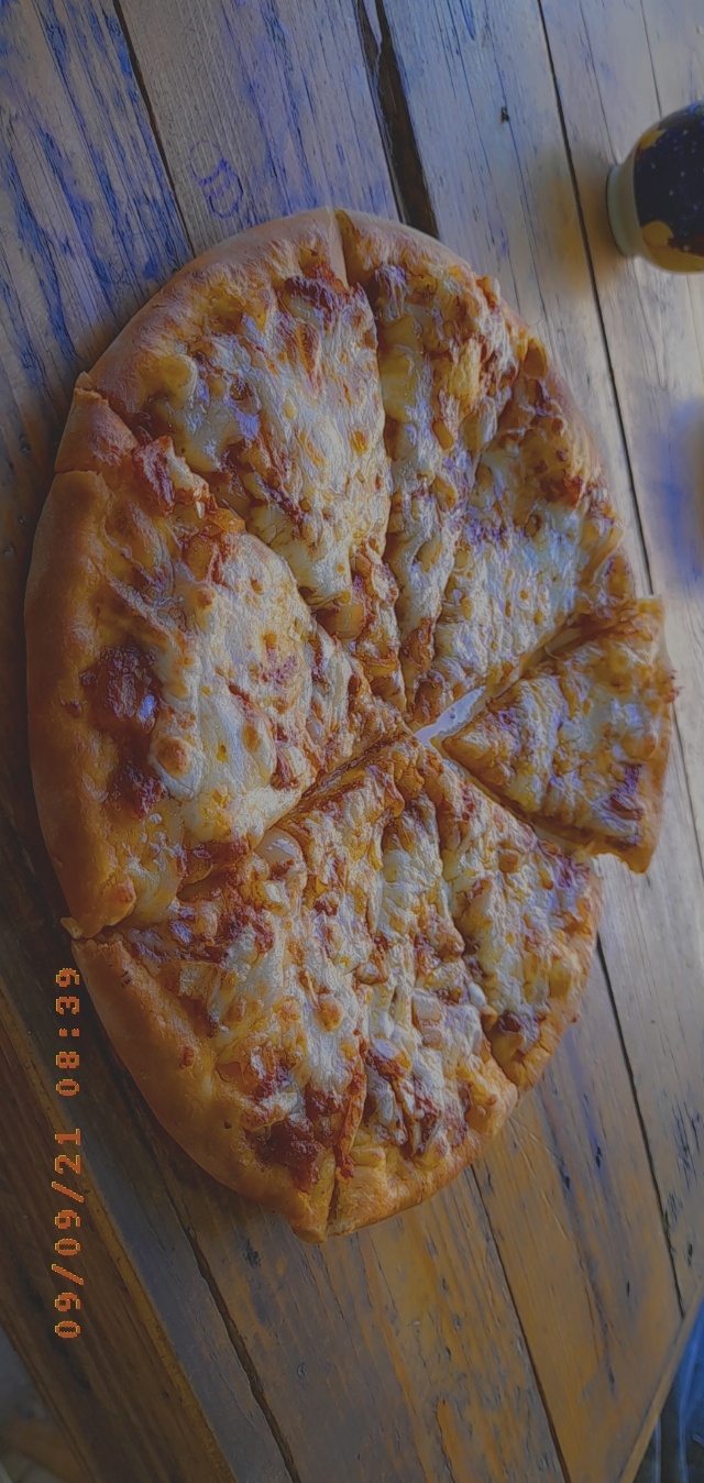 Crazy pizza — photograph 3