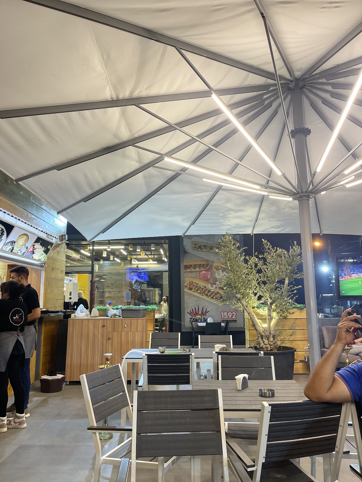 Café Sucré — photograph 5