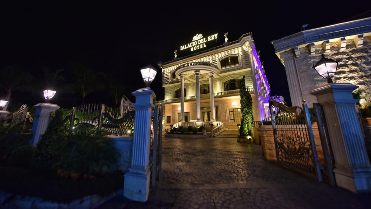 Palacio Del Rey Hotel — photograph 5
