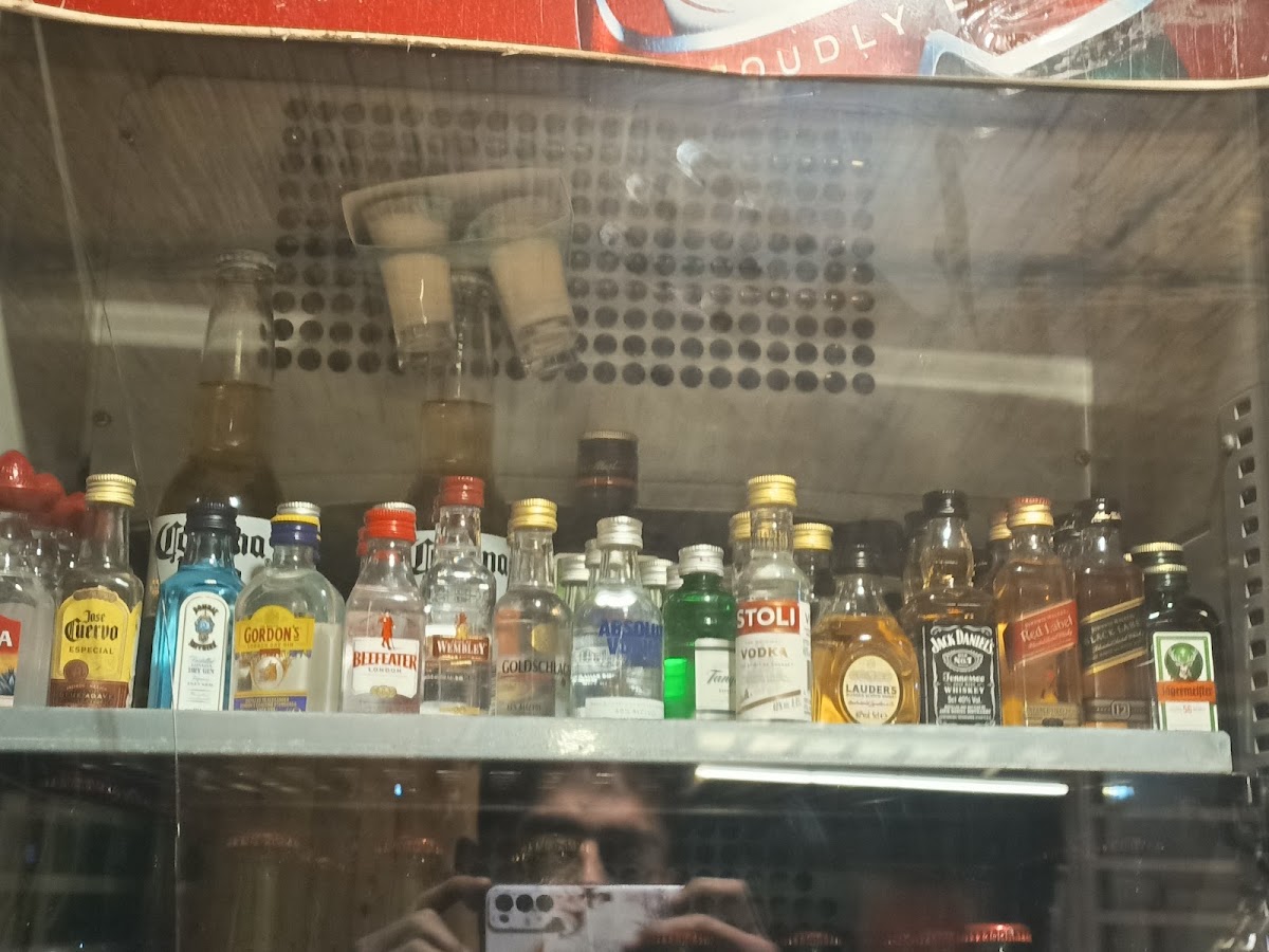 Café Najem — photograph 3