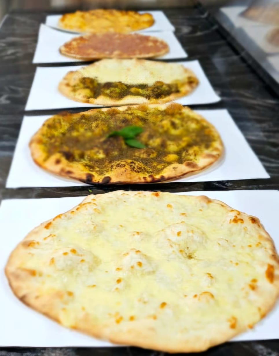Food District Aley — photograph 6