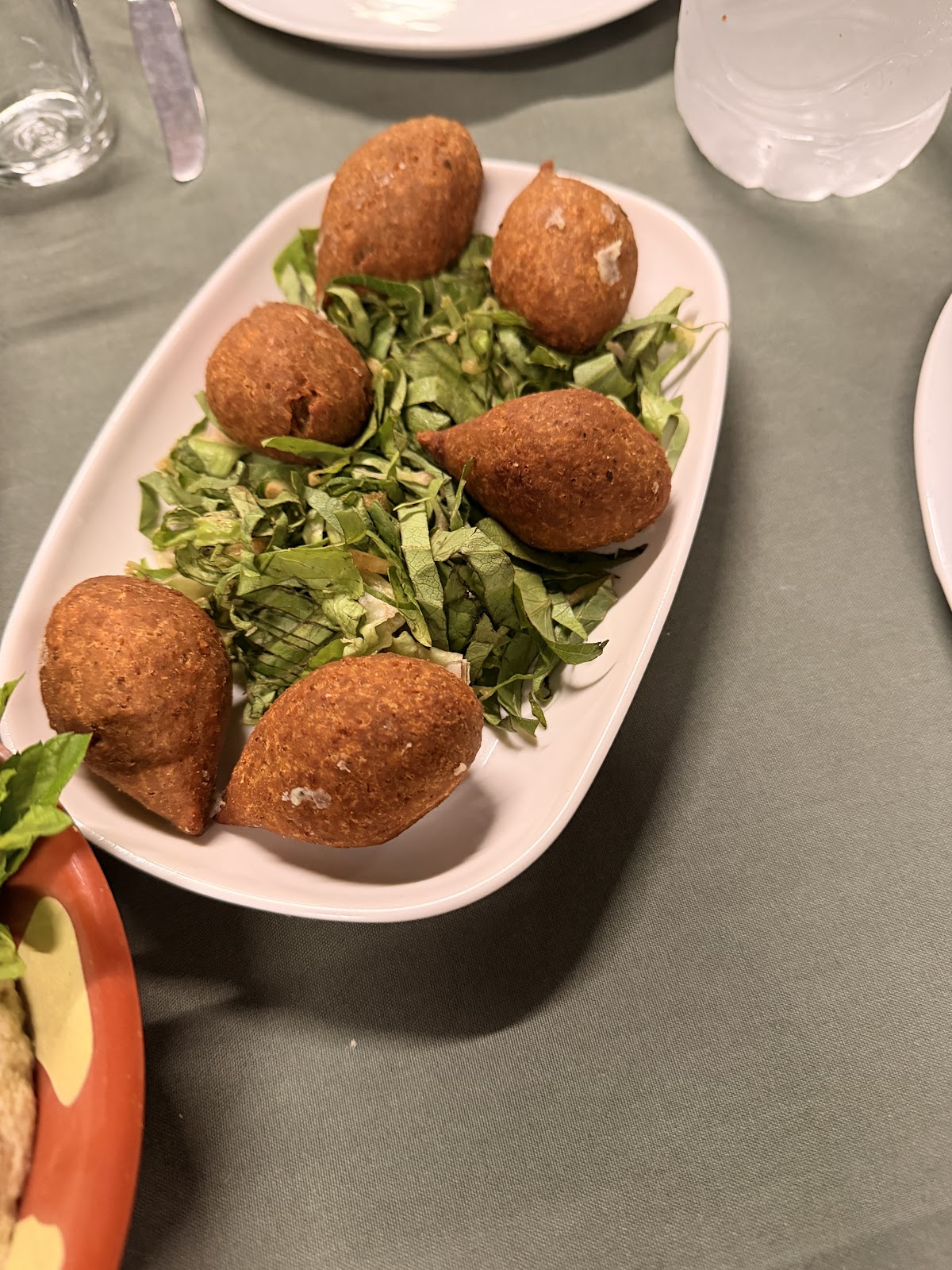 Al Faysal restaurant/sir — photograph 2