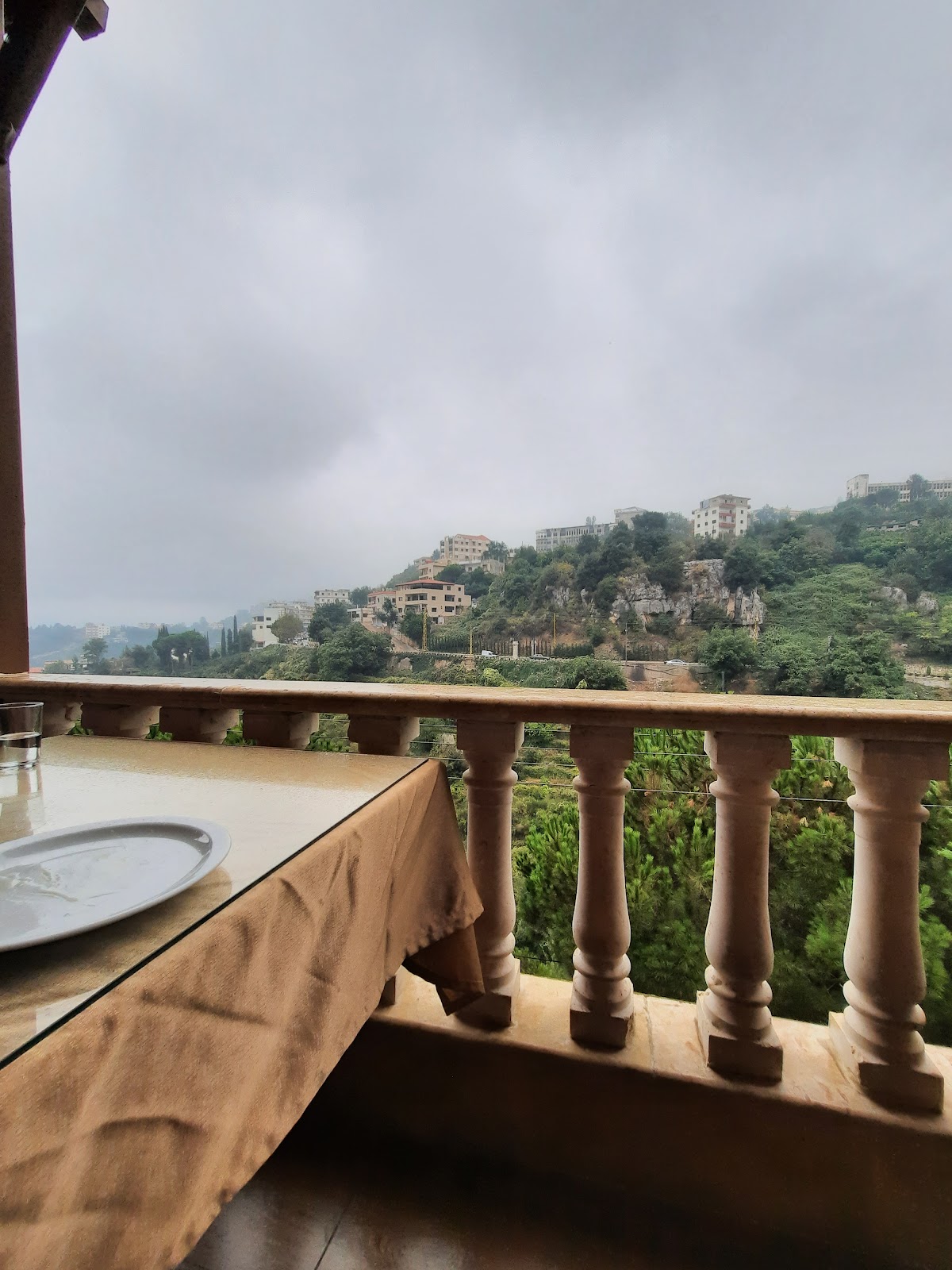 Al Faysal restaurant/sir — photograph 3