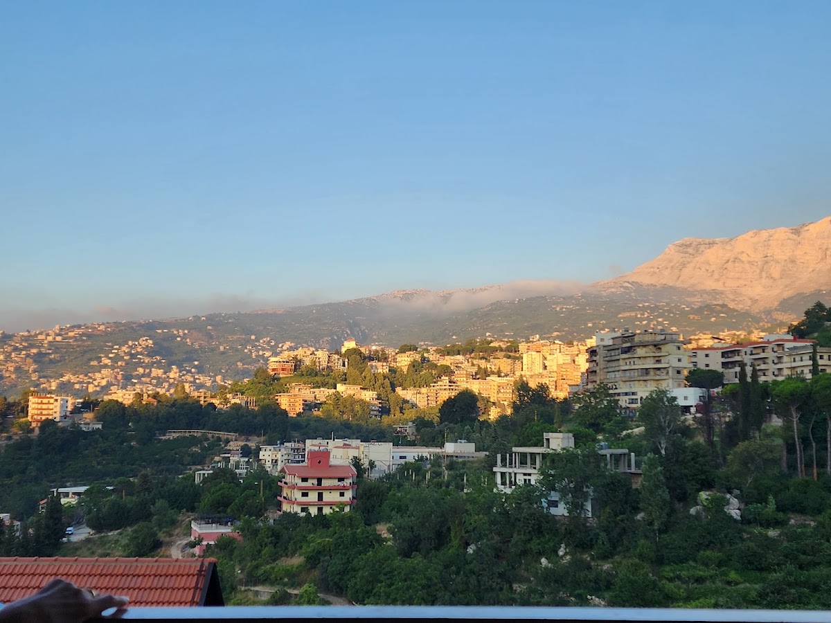 Mataam Shallalat Aassoun — photograph 2