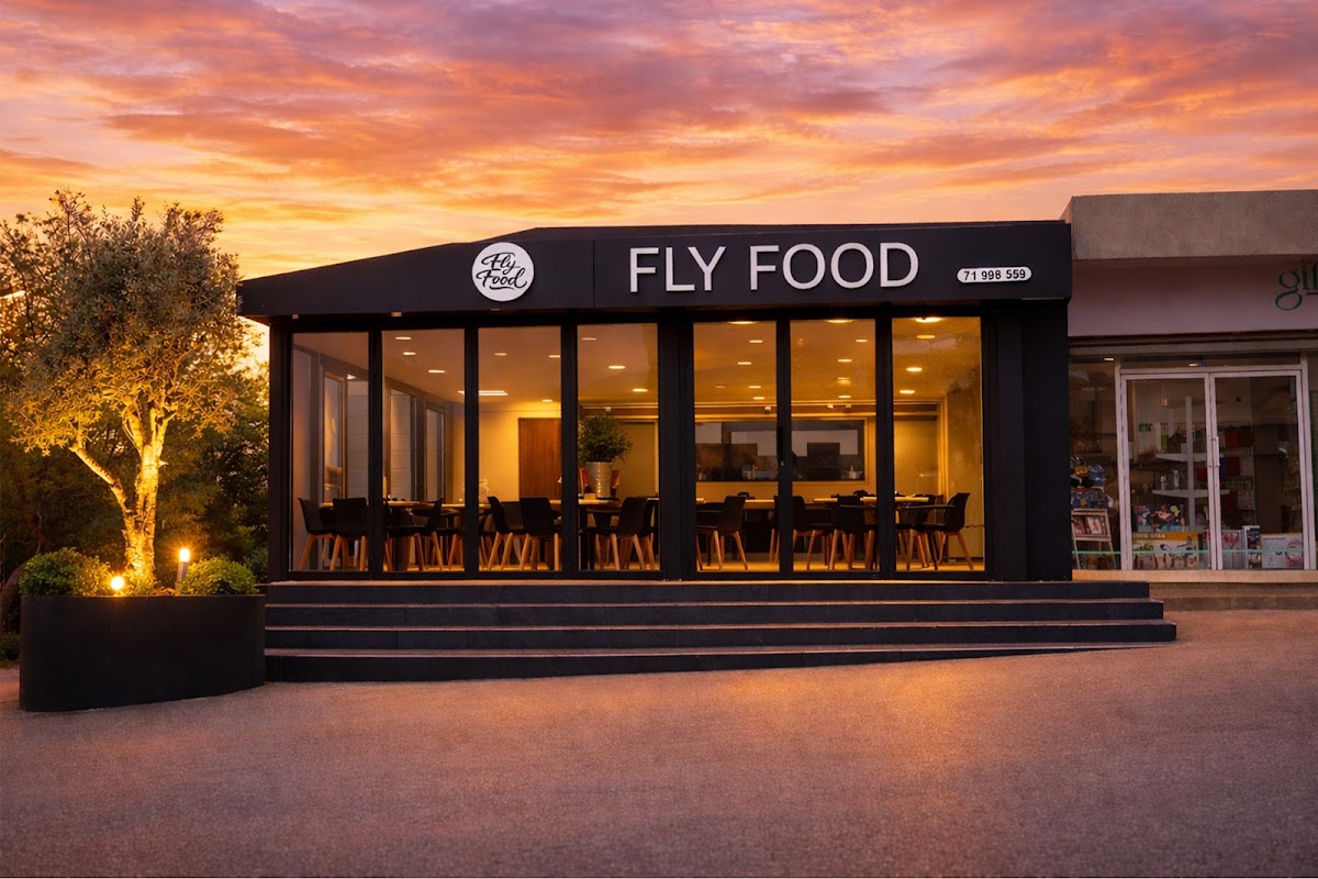 Fly food