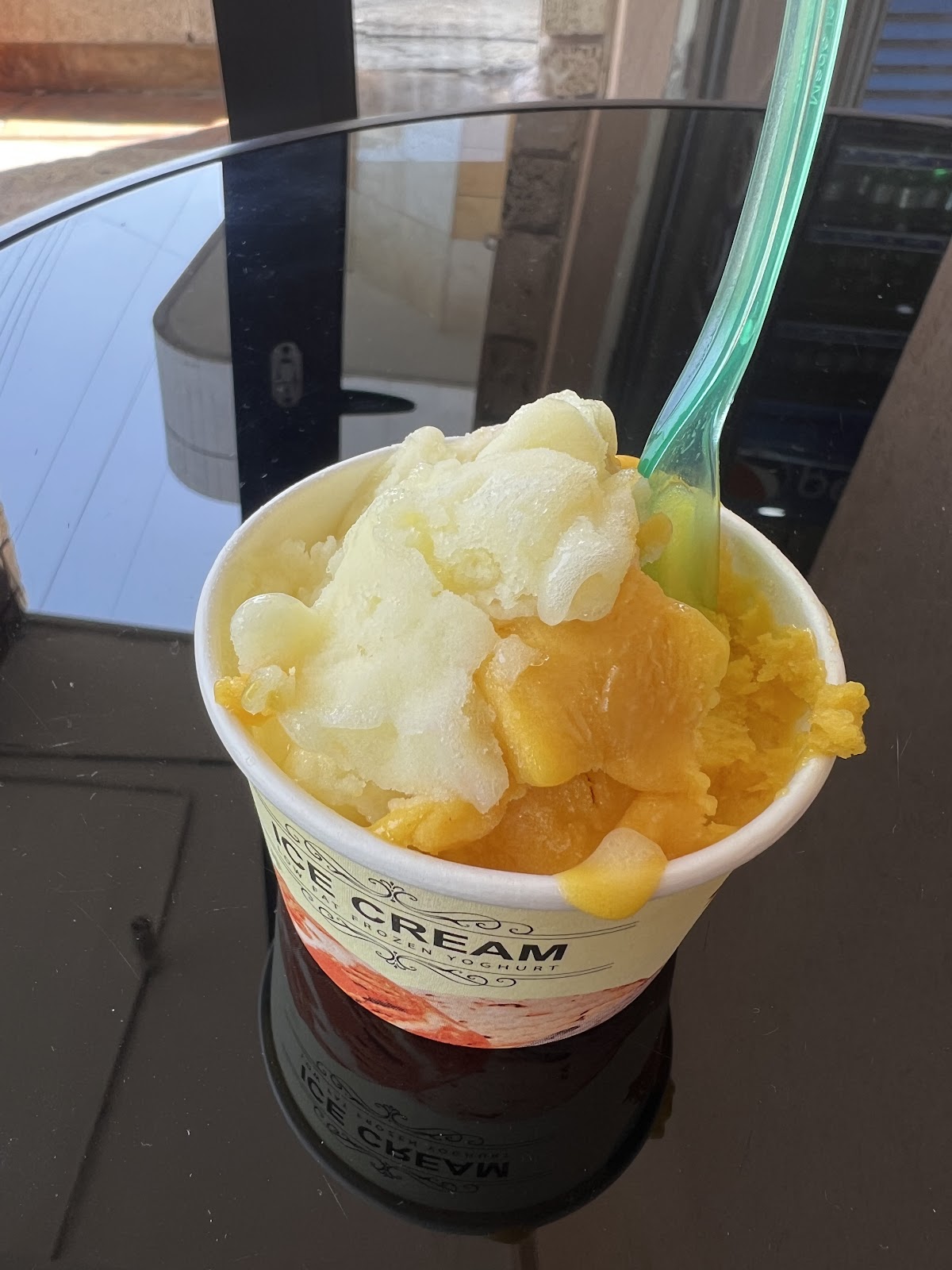 Nachawaty Ice Cream — photograph 5
