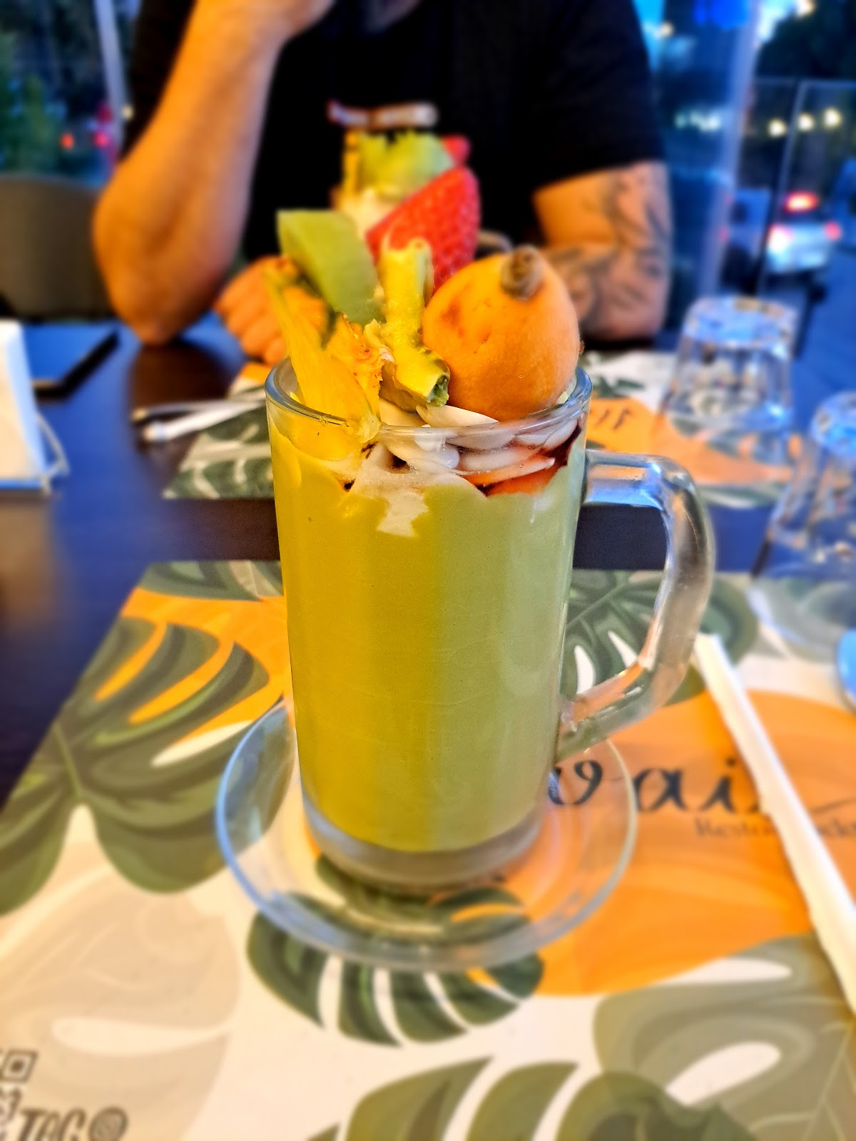 Hawaii - Restaurant — photograph 5