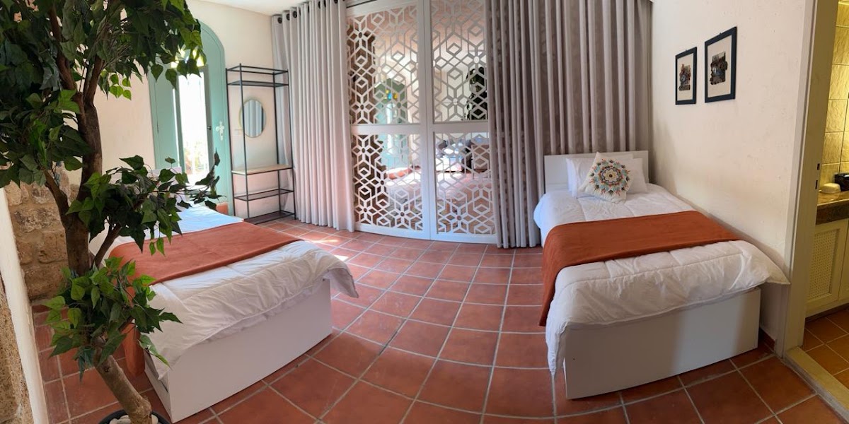 Bab El Mina Guest House Byblos port jbeil — photograph 2