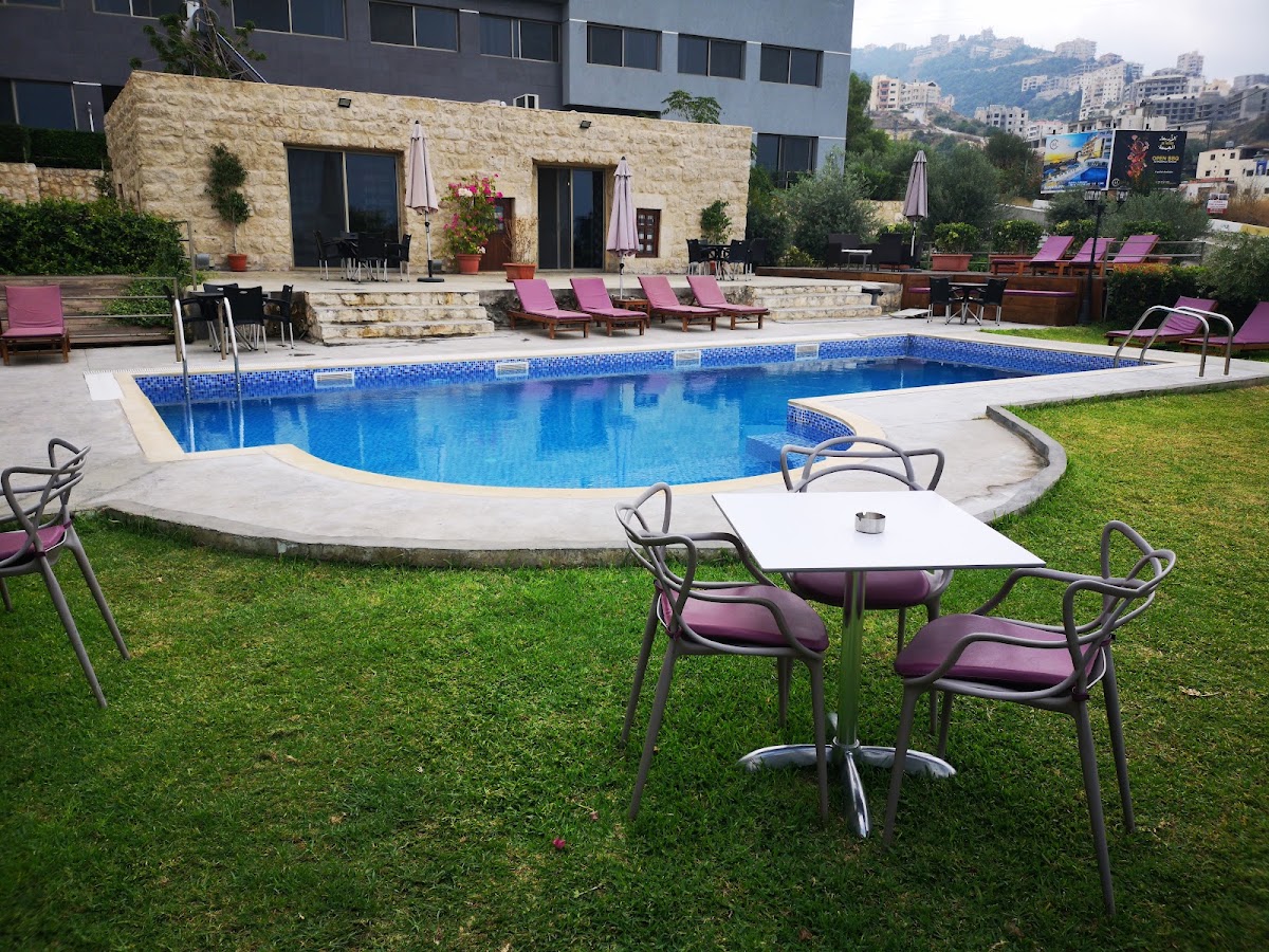 Vuz Hotel