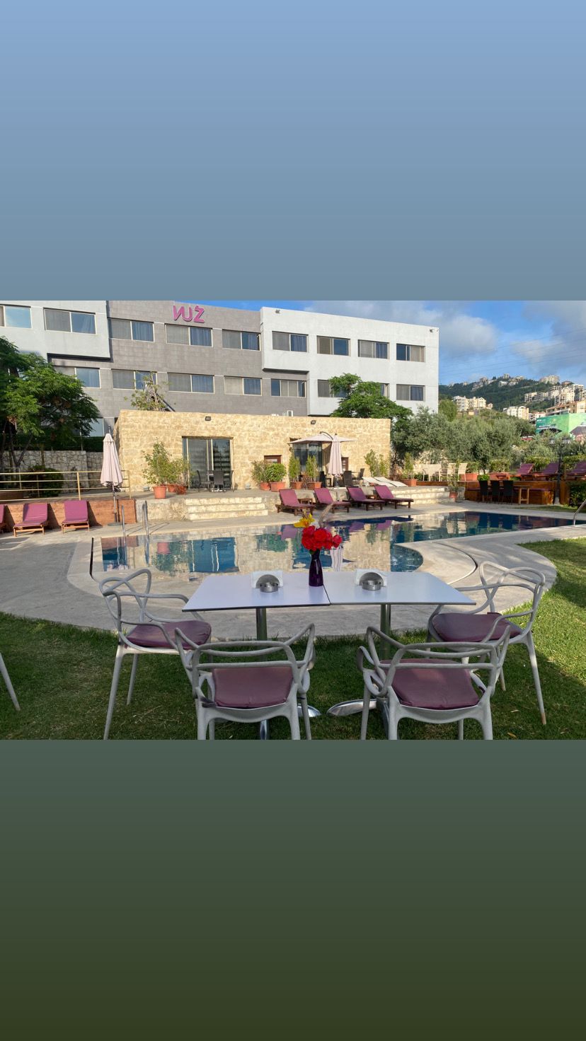 Vuz Hotel — photograph 3